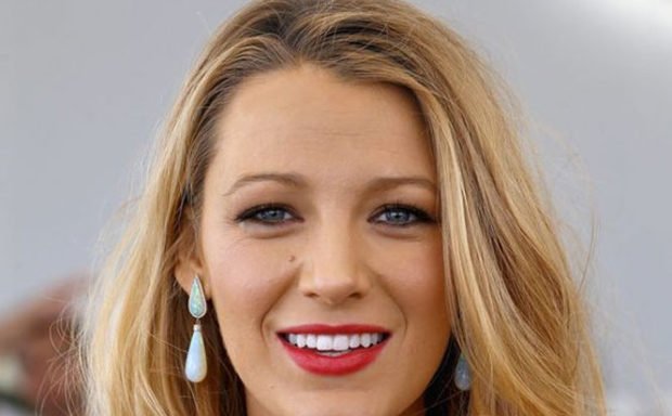 vday-makeup-how-to-blake-lively